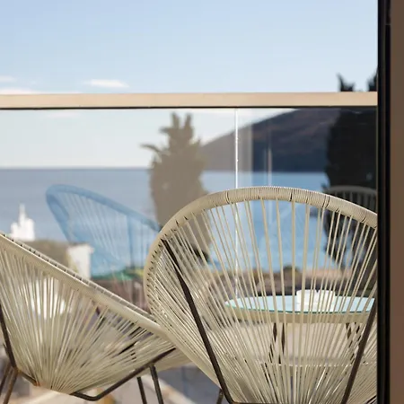 Tre Canne Cozy Sea View Апартаменты *